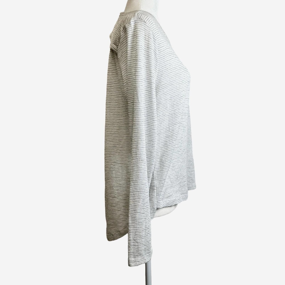 Athleta Long Sleeve Shirt Women’s sz. Medium Tall Gray Stripes Cut out Back - Picture 2 of 13